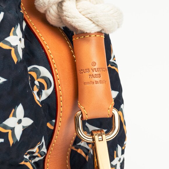 Louis Vuitton Bulles MM Navy Monogram Rope-Tassel Hobo Bag - Picture 8 of 14